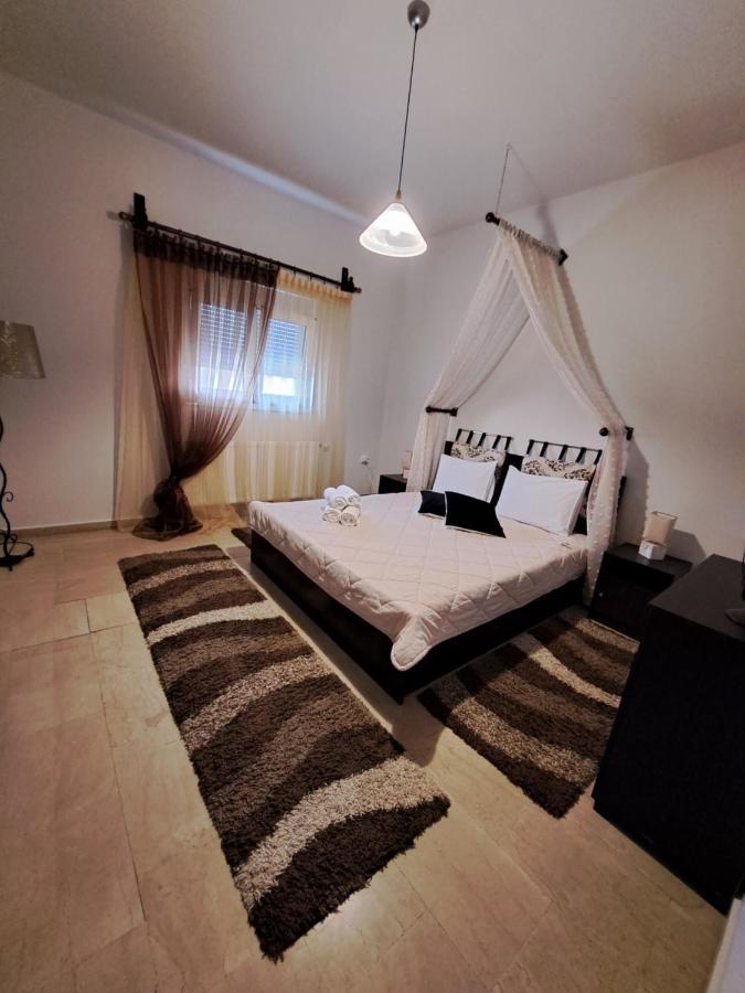 Guesthouse Aelia Káto Loutrákion Extérieur photo