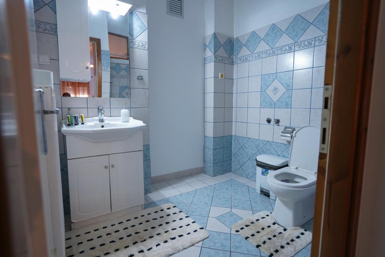 Guesthouse Aelia Káto Loutrákion Extérieur photo